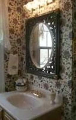 фото отеля Blue Max Inn Bed & Breakfast