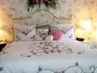 фото отеля Blue Max Inn Bed & Breakfast