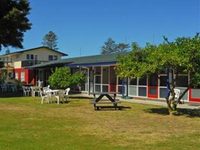 McLean Park Lodge Motel