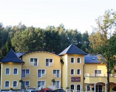 фото отеля Gasthof Hotel Zum Grunen Wald Wolfsegger