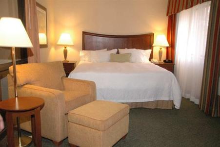фото отеля Hampton Inn Minnetonka
