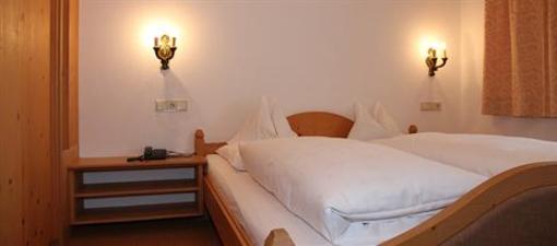 фото отеля Appartement Alpenland