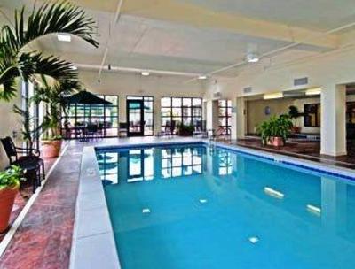 фото отеля Wingate Inn Lynn Haven