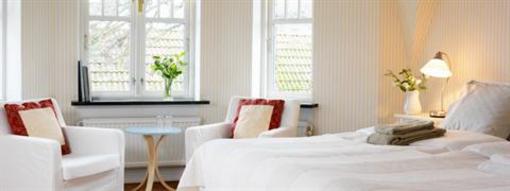 фото отеля Kiviks Hotell