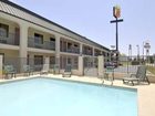 фото отеля Super 8 Motel Byron