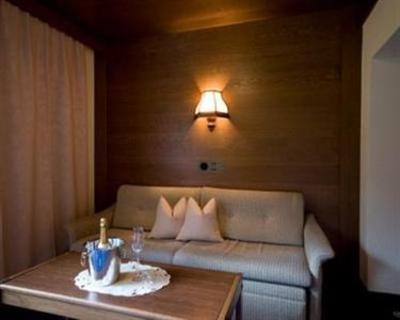 фото отеля Hotel Sonnblick Sankt Leonhard im Pitztal