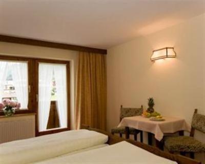 фото отеля Hotel Sonnblick Sankt Leonhard im Pitztal