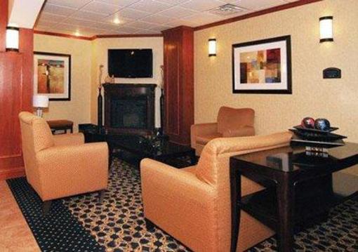 фото отеля Comfort Suites Pratt