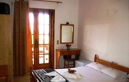 фото отеля Ria Hotel Nea Kydonia