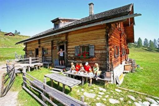 фото отеля Fam Kirchgasser Bauernhof Göttfriedbauer Farmhouse Altenmarkt im Pongau