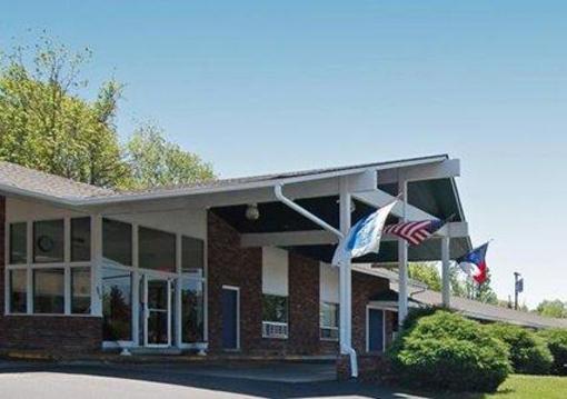 фото отеля Rodeway Inn Brevard