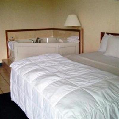 фото отеля Ridge Crest Plaza Inn & Suites