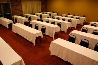 фото отеля Ridge Crest Plaza Inn & Suites