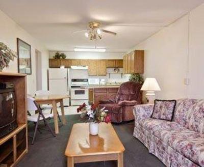 фото отеля Super 8 Motel Lexington (Nebraska)