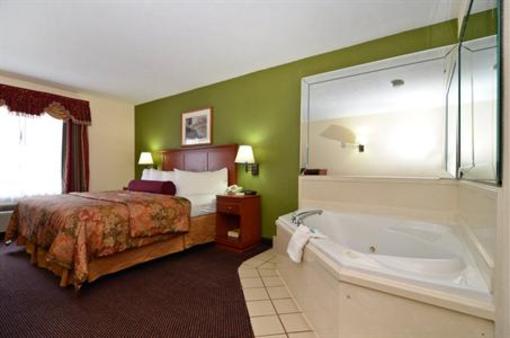фото отеля BEST WESTERN Canton Inn
