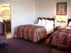фото отеля Travelodge Inn & Suites Latham Circle