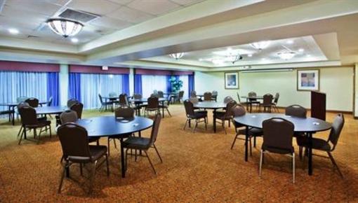 фото отеля Country Inn & Suites Cordele