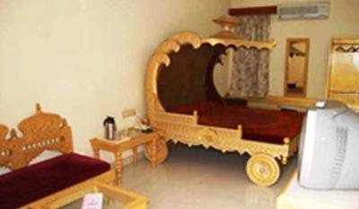 фото отеля Hotel Samrat International Mount Abu