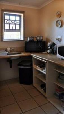 фото отеля Dempsey's Guest House