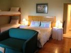 фото отеля Dempsey's Guest House