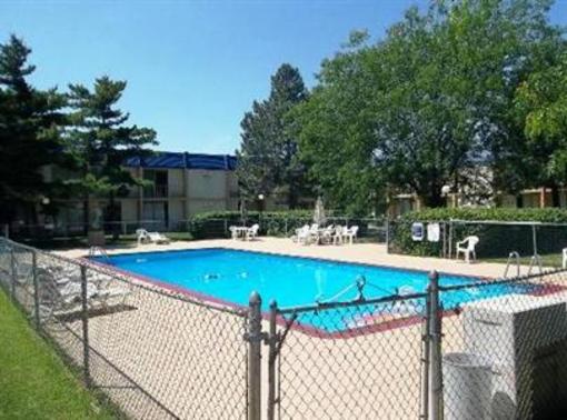 фото отеля Americas Best Value Inn Northwood