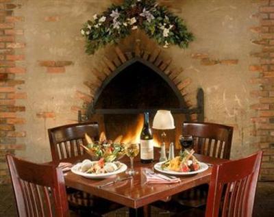 фото отеля Longfellows Hotel, Restaurant, and Conference Center