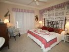 фото отеля Red Rocker Inn