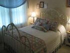 фото отеля Red Rocker Inn