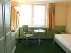 фото отеля Hotel Dünenschloss Zinnowitz