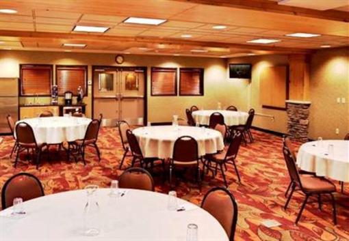 фото отеля Holiday Inn Express Hotel & Suites Brainerd Baxter