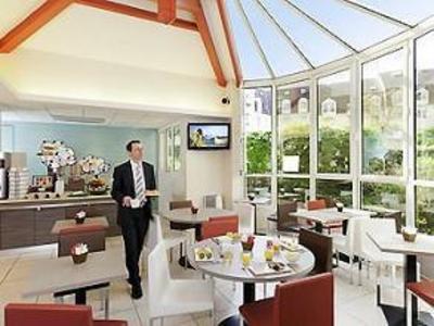 фото отеля Ibis Paris Rueil Malmaison