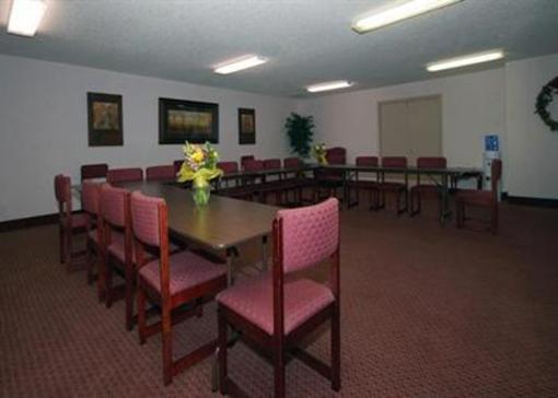 фото отеля Country Inn & Suites Savannah Gateway