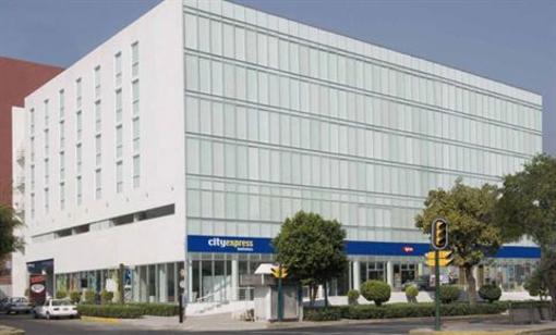 фото отеля City Express Teatro de los Insurgentes Hotel Mexico City