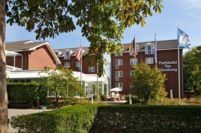 фото отеля Parkhotel Am Glienberg Zinnowitz