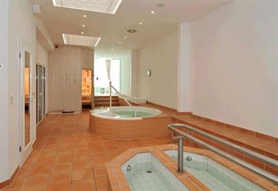 фото отеля Parkhotel Am Glienberg Zinnowitz