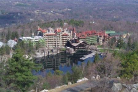 фото отеля Mohonk Mountain House
