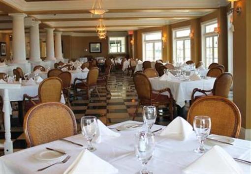 фото отеля Inn at Bay Harbor