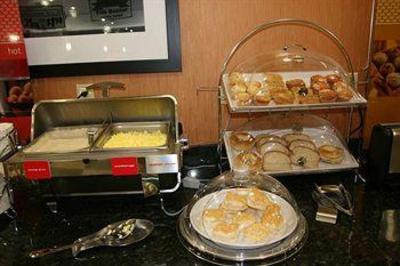 фото отеля Hampton Inn Keokuk
