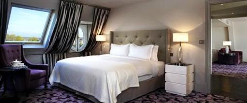 фото отеля Trianon Palace Versailles A Waldorf Astoria Hotel