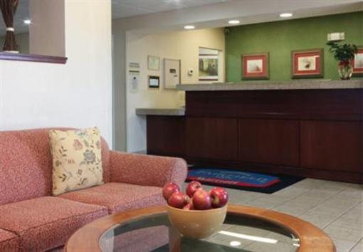 фото отеля Fairfield Inn Erie