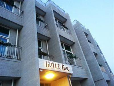 фото отеля Hotel Hue Incheon Airport Deokgyo