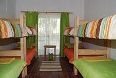 фото отеля Sunbird Accommodation & Backpackers