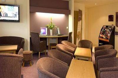 фото отеля Premier Inn Manchester Airport