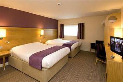 фото отеля Premier Inn Manchester Airport