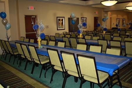 фото отеля Holiday Inn St. Louis Fairview Heights