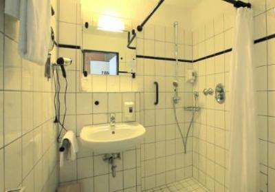 фото отеля VCH-Hotel Erika-Stratmann-Haus