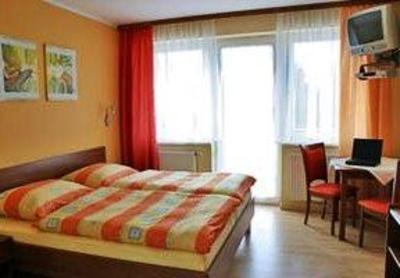 фото отеля Pension Zum Roemer