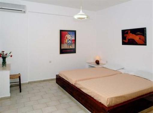 фото отеля Elalia Apartments