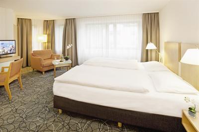 фото отеля Mövenpick Hotel Braunschweig