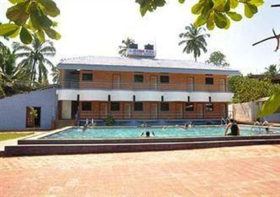 фото отеля Arambol Plaza Beach Resort